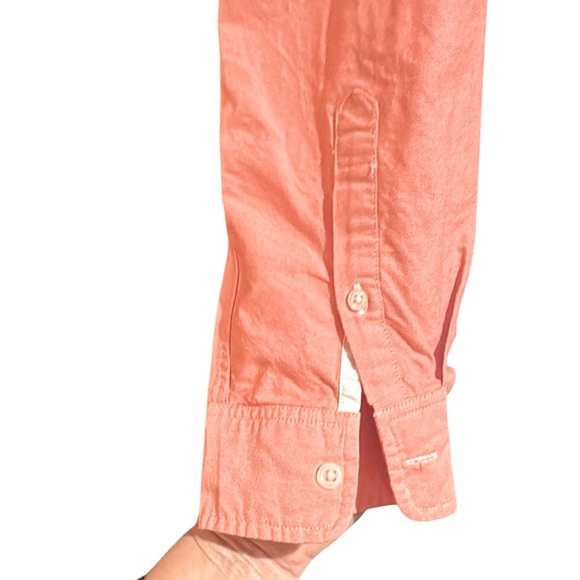 2 Men's CLASSIC OXFORD SHIRTS Hurley & GAP, Denim Blue and Coral. Both size L - Picture 10 of 15